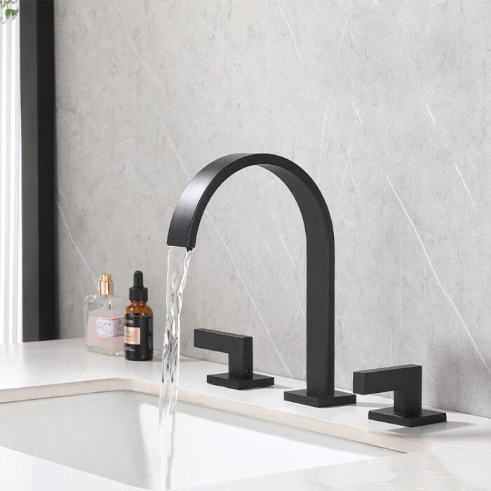 widespread kitchen faucet​